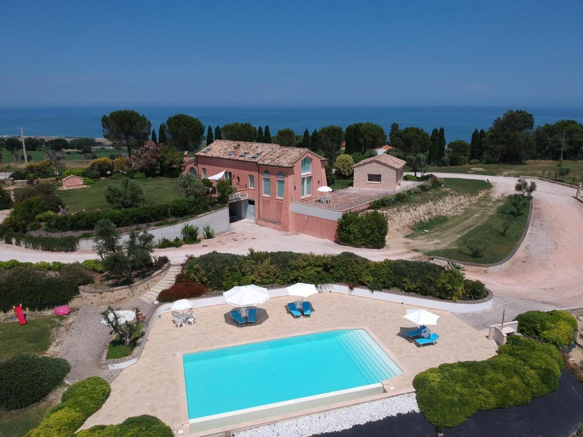 Nontiscordardime B&B Villa Agriturismo Civitanova Marche Exterior foto