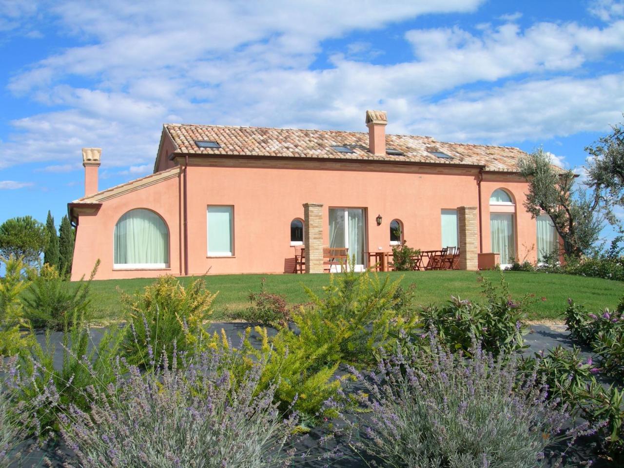 Nontiscordardime B&B Villa Agriturismo Civitanova Marche Exterior foto